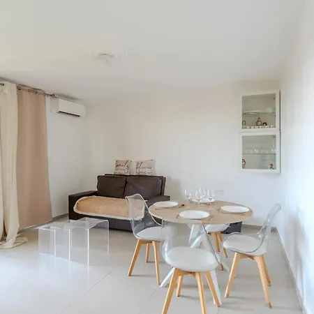 Lejlighed Cosy Avec Vue Sur La A *