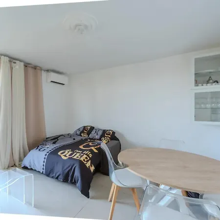 Cosy Avec Vue Sur La A 公寓 尼斯