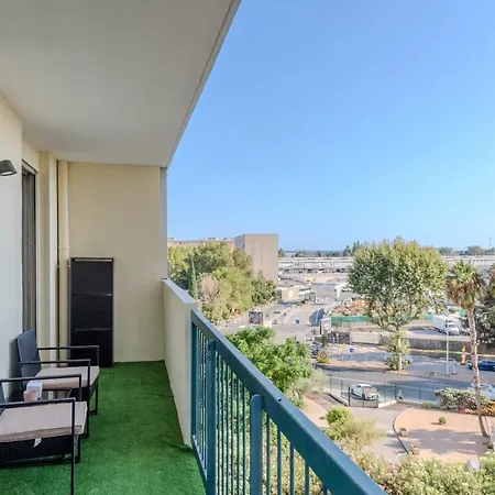 Cosy Avec Vue Sur La A Nizza